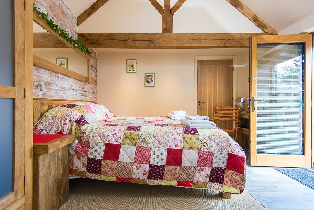 Widbrook Barns Bed and Breakfast Bradford-On-Avon Eksteriør billede