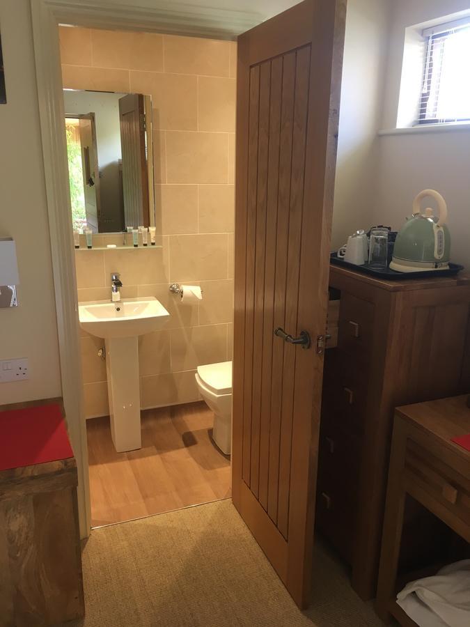 Widbrook Barns Bed and Breakfast Bradford-On-Avon Eksteriør billede