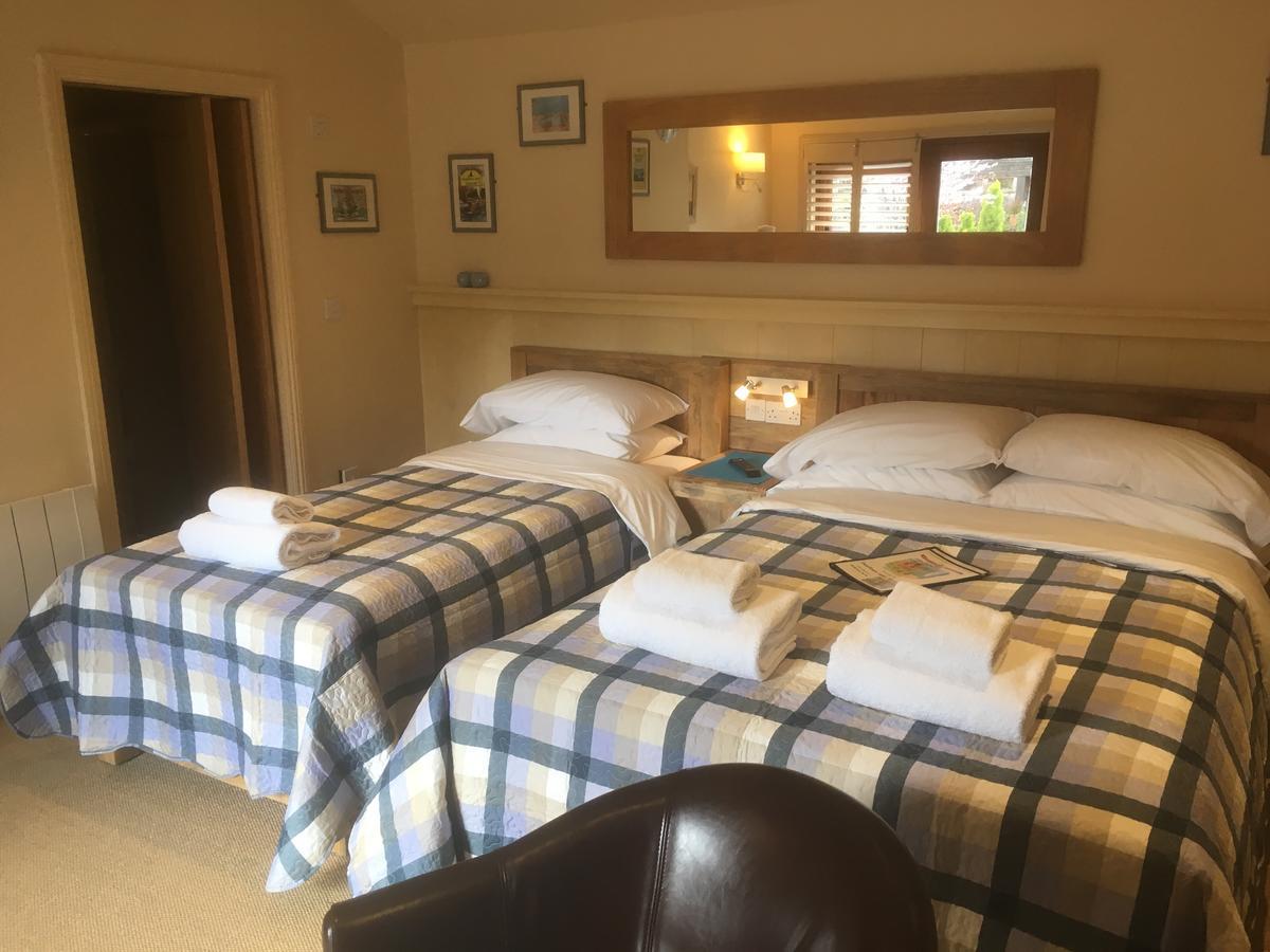 Widbrook Barns Bed and Breakfast Bradford-On-Avon Eksteriør billede
